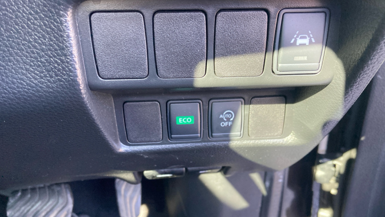 Nissan Qashqai 1.6 dCi Tekna+ 5dr Xtronic Diesel Hatchback